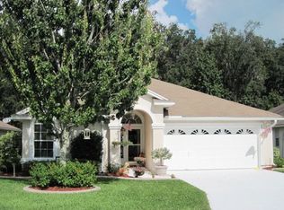 124 Hawthorn Hedge Ln, Saint Johns, FL 32259