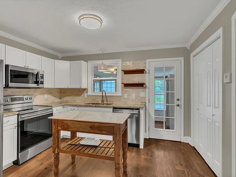 511 Nall Ave — Photo 10