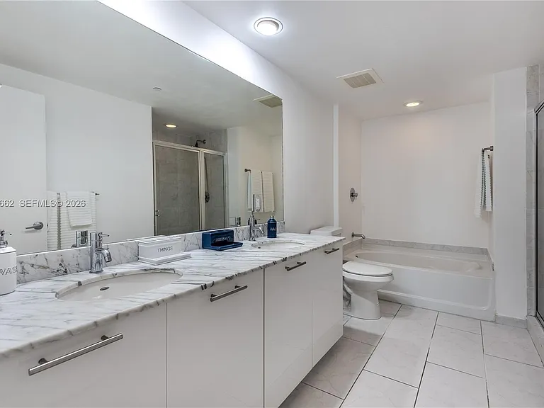 951 Brickell Ave #705 — Photo 20