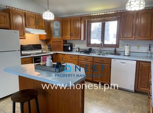 273 Pond Rd, Lewiston, ME 04240