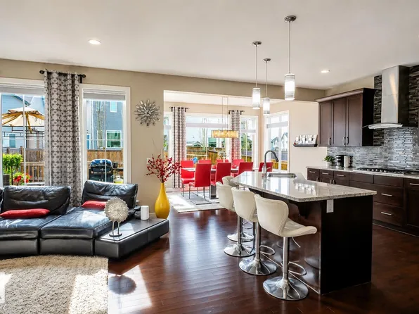 1728 53rd St SW, Edmonton, AB T6X 1R6