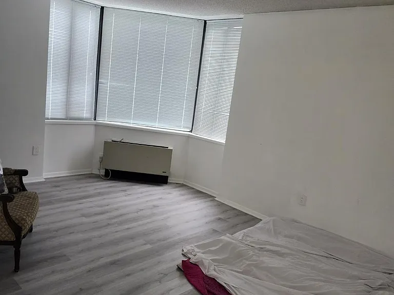 45 River Dr S #1809 — Photo 9