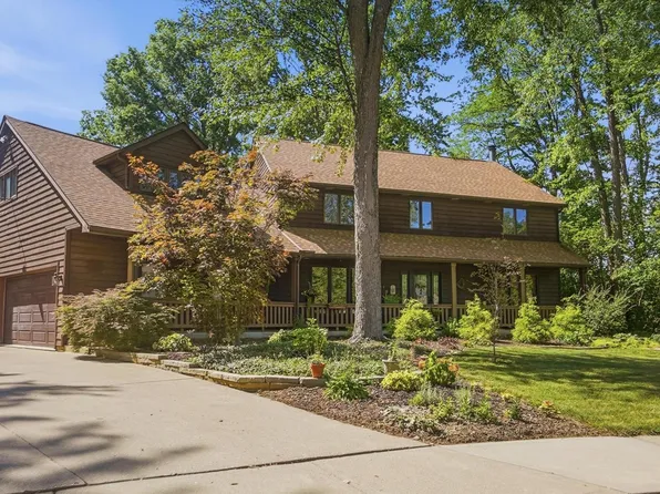 410 Washington Square Ct, Westerville, OH 43081