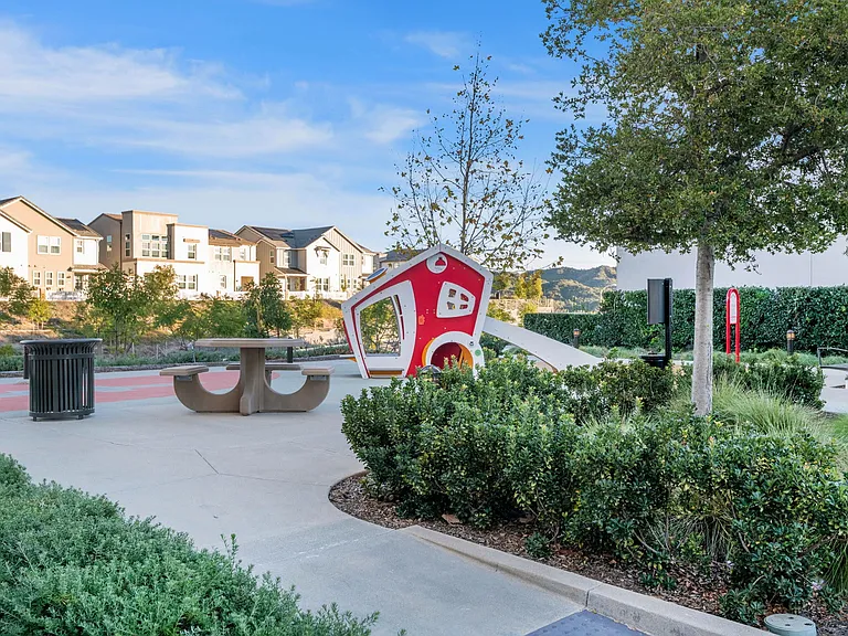 45 Stetson Way — Photo 31