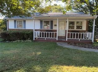 1202 Clermont St, Greensboro, NC 27407