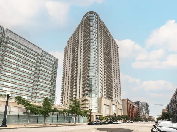 125 S Jefferson St Unit 2305, Chicago, IL 60606
