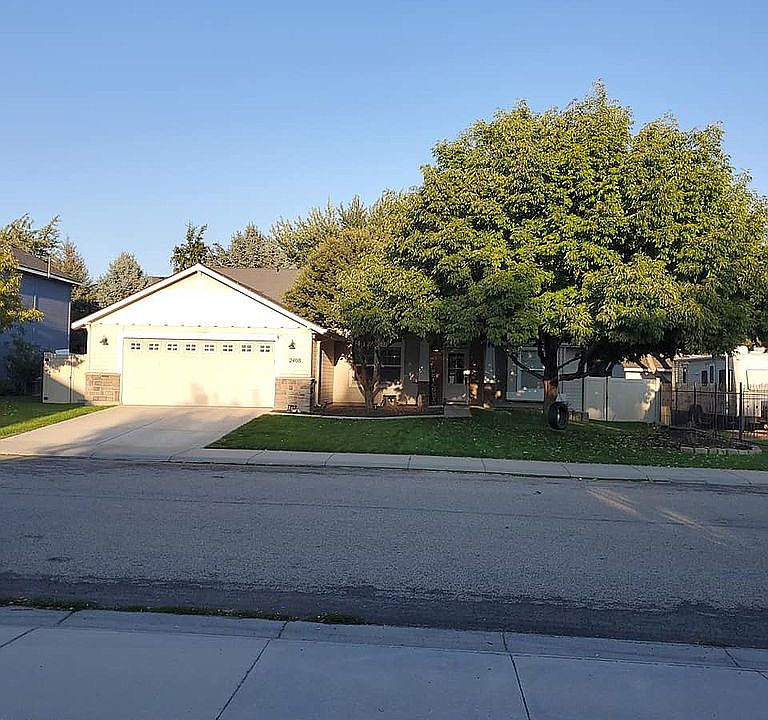 1st image of 2408 N Tyra Ave