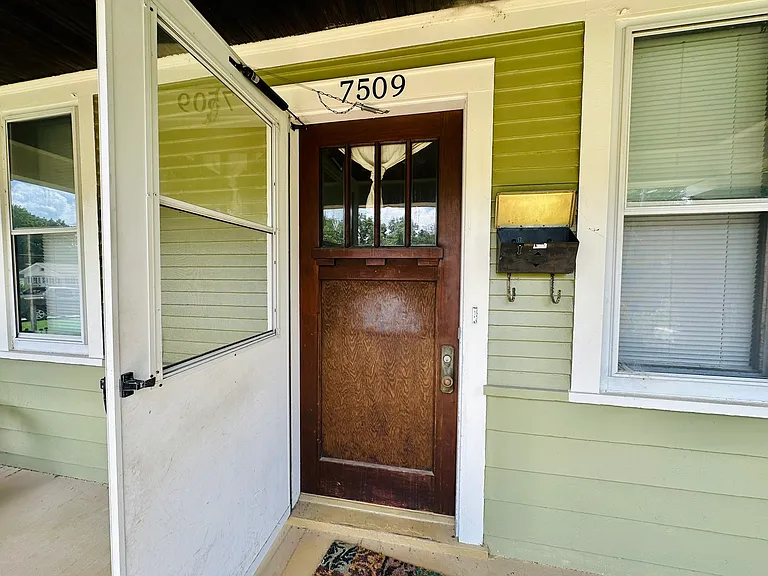 7509 Trenton Ave — Photo 3