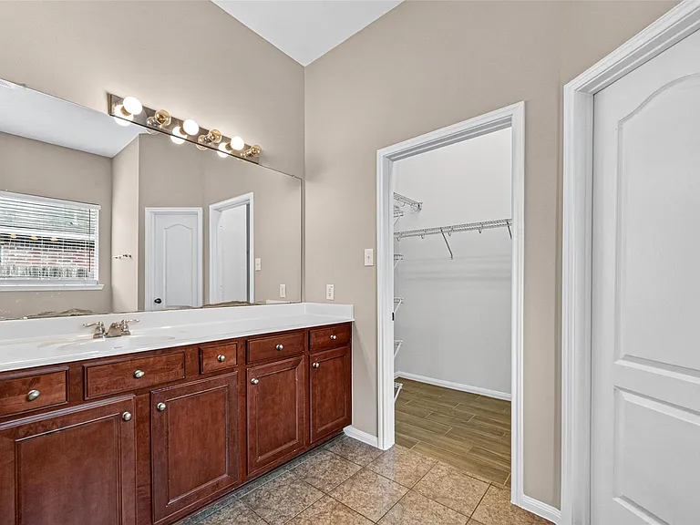 16007 Hidden Manor Dr — Photo 30