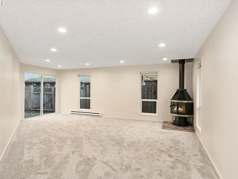 535 Hartke Loop — Photo 5