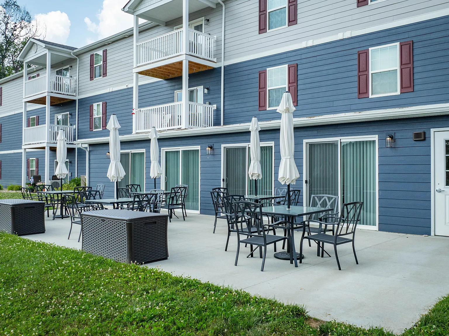 Fieldchase Senior Apartments — Photo 2