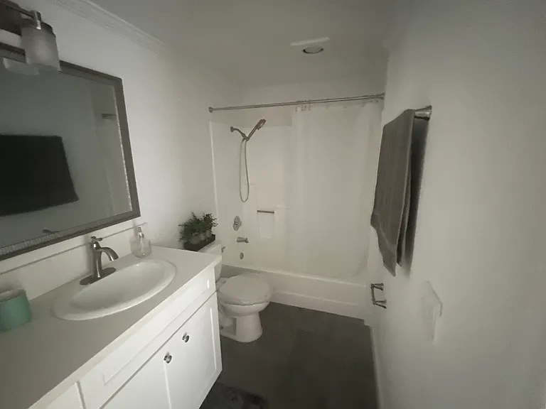 6730 Independence Ave #174 — Photo 25