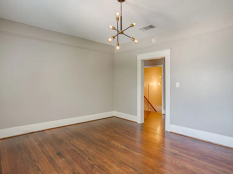 1630 Mistletoe Blvd #B — Photo 6