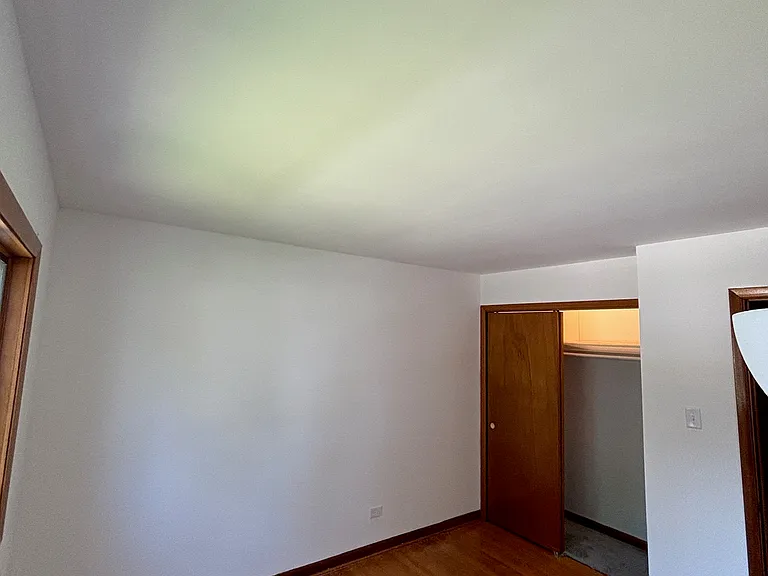172 N Floyd Ln — Photo 18