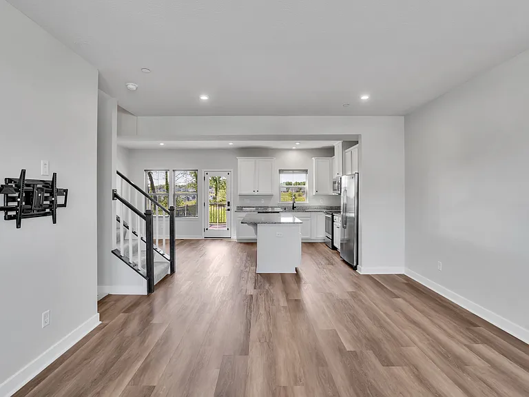 6004 Augusta Ln — Photo 13
