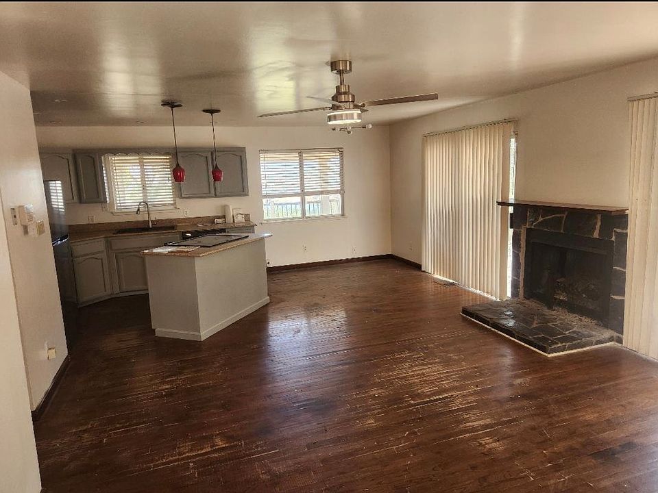 1st image of 4609 Bay View Dr