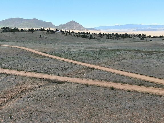 5th image of 1372 Turner Gulch Road
