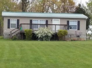 2960 Seminole Rd, Forest Hill, WV 24935