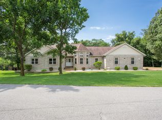 3494 Whitby Ln, High Ridge, MO 63049