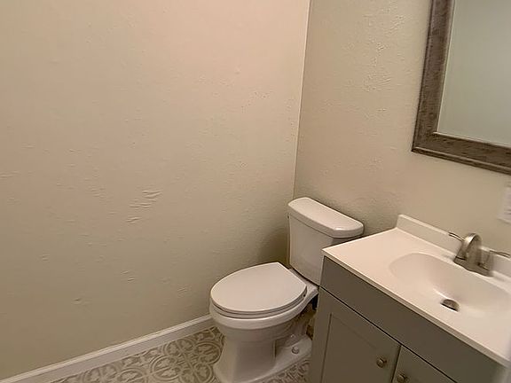 2nd image of 205 Meadow Dr