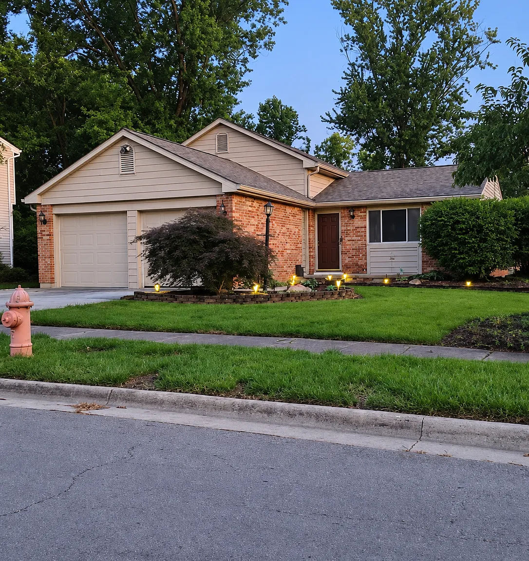 Wolf Run Dr, Columbus — Photo 1