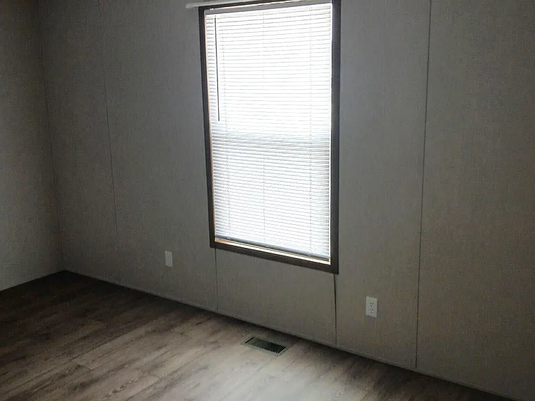 Meadowlark MHC LLC - Rent to Own — Photo 33