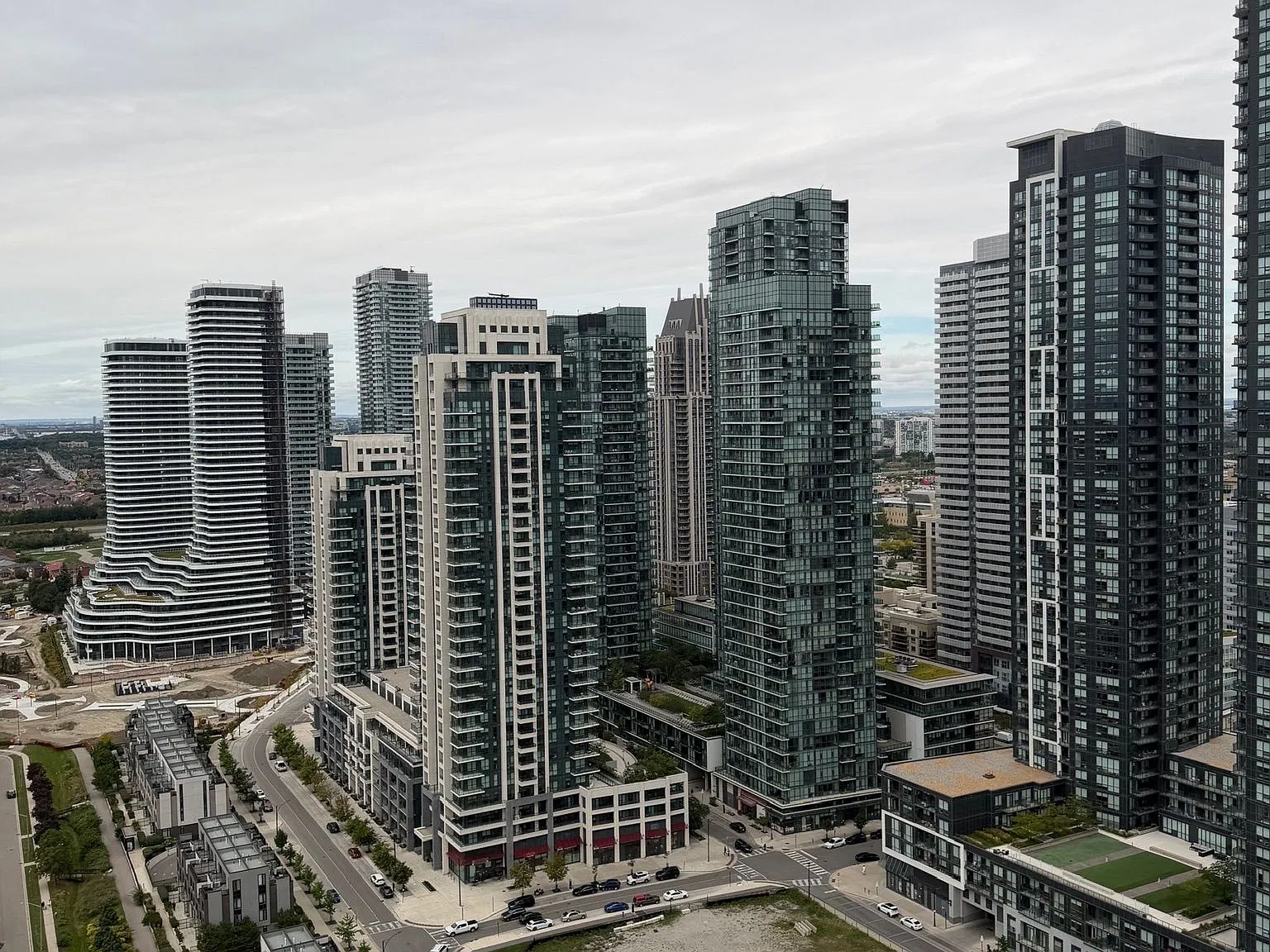 2 bed, $2,650 — Photo 4