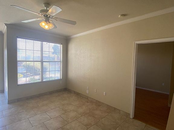 4th image of 3901 Sonoma Springs Ave APT 1407
