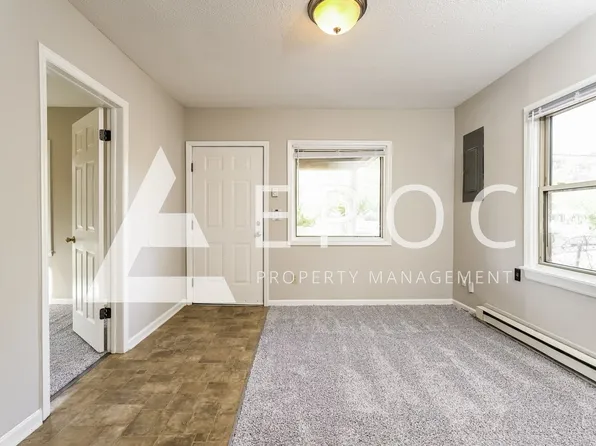 2605 Ansonia St, Winston Salem, NC 27105