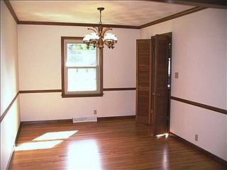 5th image of 5129 E 72nd Ct
