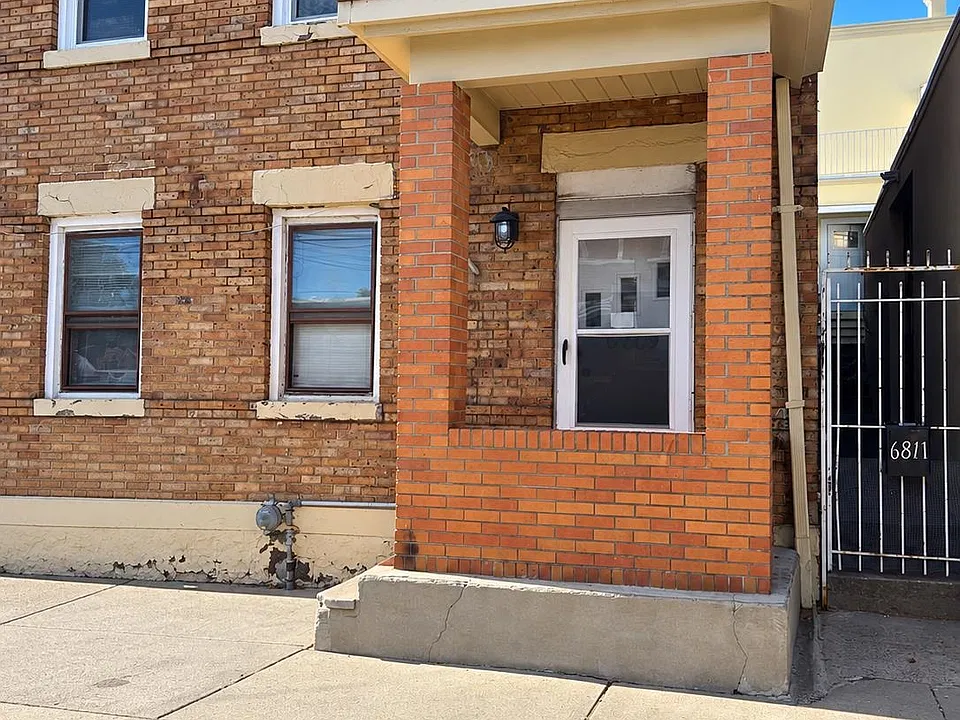 6809 Newkirk Ave #2
