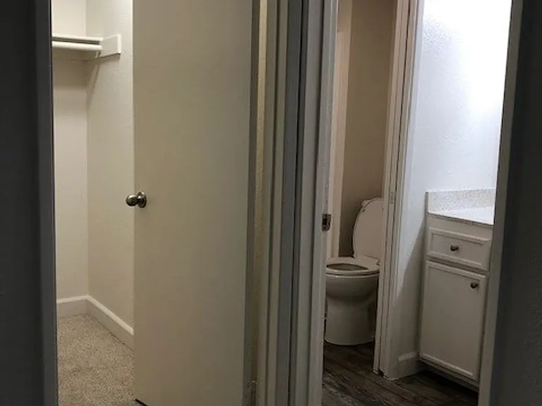Brandywine Apartments — Photo 36
