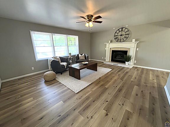 5th image of 4313 SW Twilight Dr