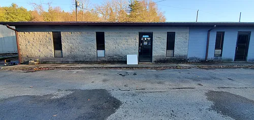 2270 Harper Rd Photo 1