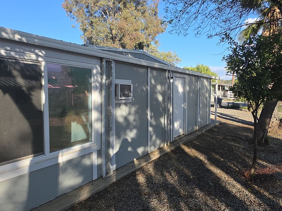 1st image of 25131 Avenida Vizcaya