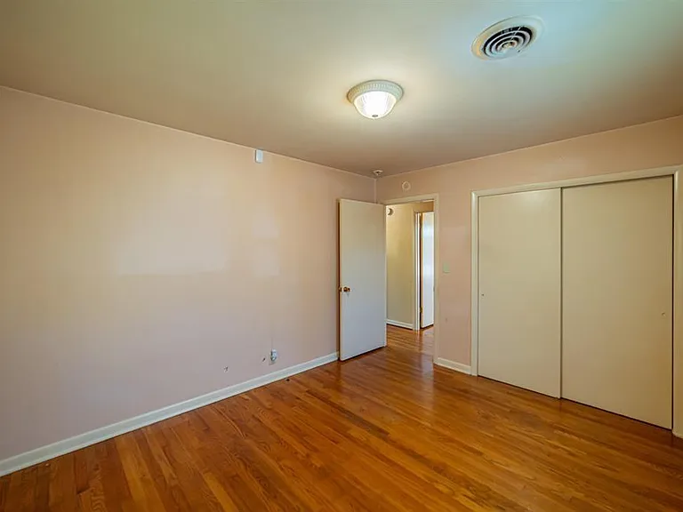 3015 Madison St — Photo 12