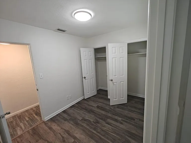 1612 Northumberland Ave — Photo 17