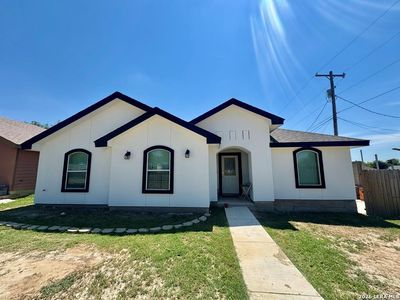 698 Paco St, Eagle Pass, TX, 78852