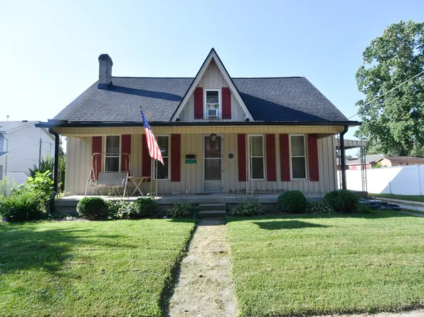 253 E Broadway St, Danville, IN 46122