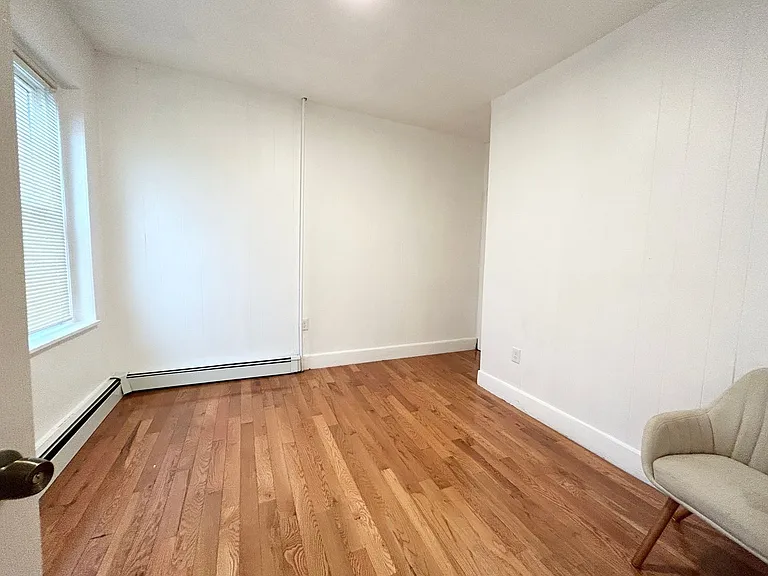 42 Hammond St #A3 — Photo 7
