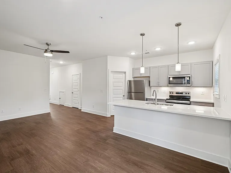 Turnberry Park Apartments and Homes — Photo 28