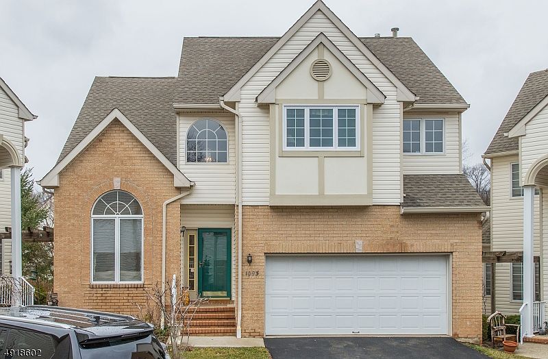 1st image of 1095 SMITH MANOR BLVD