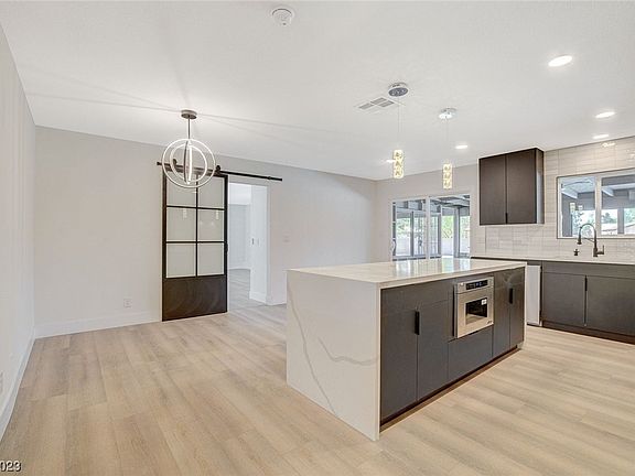 2nd image of 6489 Buckaroo Ave
