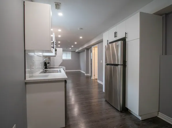 161 Fitch St, Welland, ON L3C 4V7
