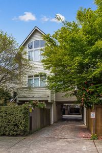6523 24th Avenue NW #C, Seattle, WA, 98117