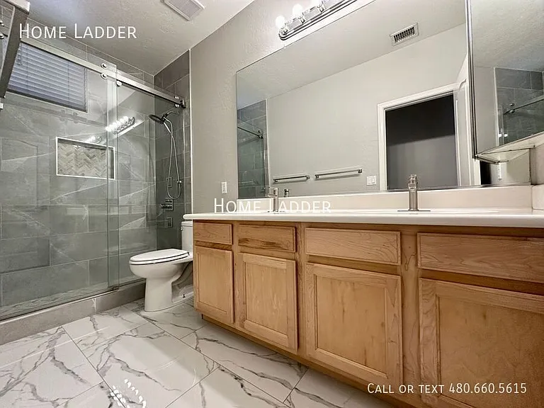 244 W Merrill Ave — Photo 16