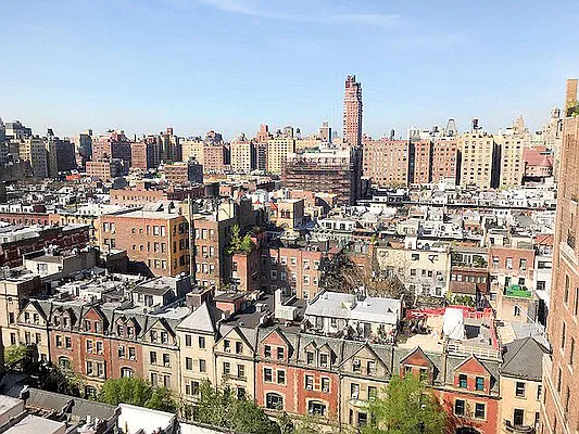 Rented by AJ Clarke | media 16