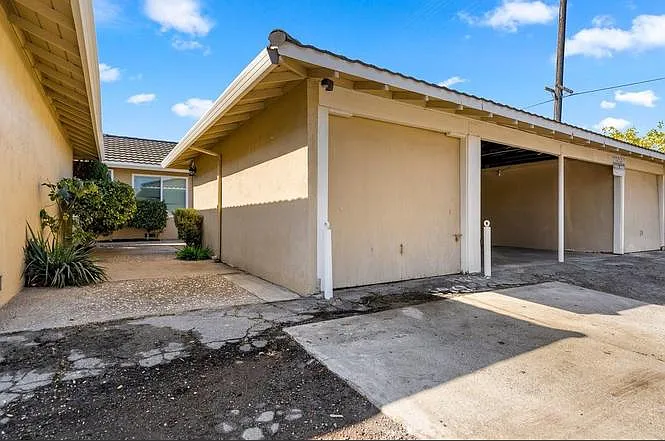 3260 Homestead Rd #1 — Photo 14