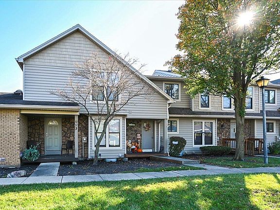 2nd image of 63 Ironwood Ct