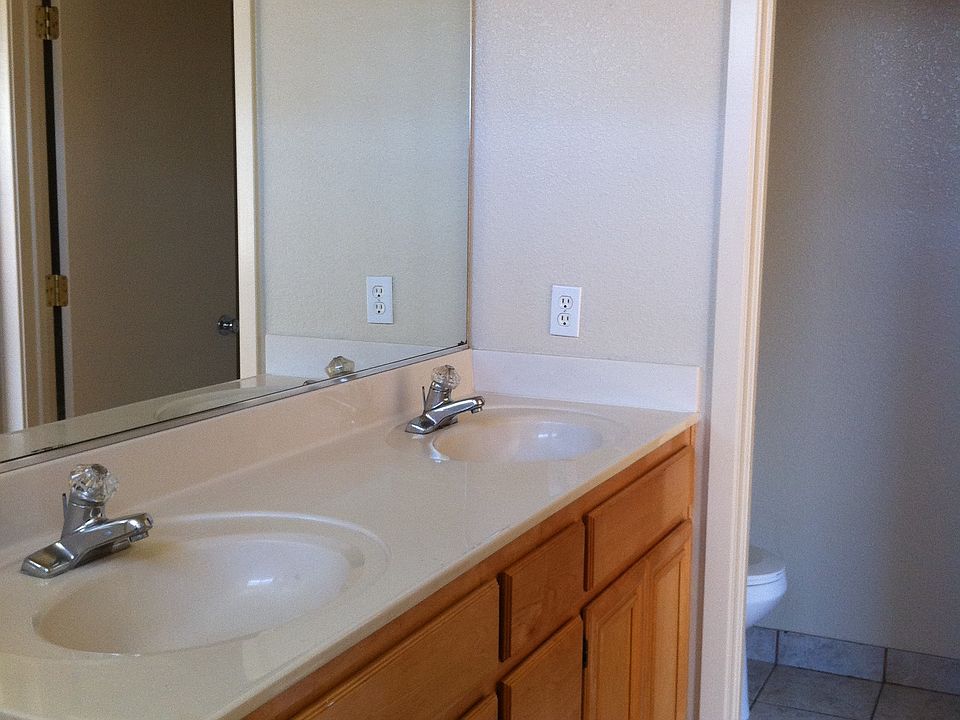2nd image of 1126 Cypress Hill Ln